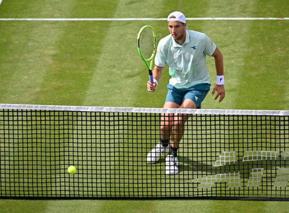 Jan Lennard Struff GER Action Tennis Men BOSS Open ATP 250 Stuttgart 2026 Weissenhof BOSS Open ATP 250 Stuttgart 2026