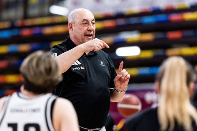 GUADALAJARA, SPAIN - JUNE 08: Josef Jaglowski (Head Coach Germany) gestures during the 2026 IWBF Women™s Repechage match between Angola vs. Germany at Palacio Multiusos de Guadalajara on June 08, 2026 in Guadalajara, Spain. Spain Copyright: xSteffiexWunderlx