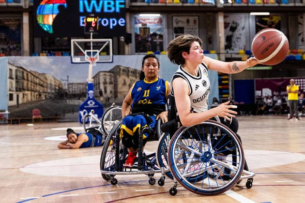 GUADALAJARA, SPAIN - JUNE 08: Annika Sonnleitner (Germany, 12) controls the ball against Leidy Gonzalez (Colombia, 11) during the 2026 IWBF Women™s Repechage match between Angola vs. Germany at Palacio Multiusos de Guadalajara on June 08, 2026 in Guadalajara, Spain. Spain Copyright: xSteffiexWunderlx