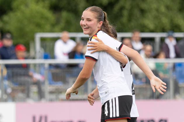 U19 Womens Test Match Germany USA, 09 06 2026 Lina Szaraz Germany U19 4 celebrates her goal for 1 0, Germany USA, Rodgau, Maingau Energie Stadion Am Weichsee , 9 6 2026 Copyright: xBEAUTIFULxSPORTS Gawlikx