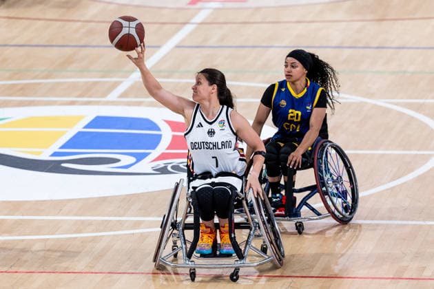 GUADALAJARA, SPAIN - JUNE 08: Anne Patzwald (Germany, 7) controls the ball against Caren Duenas (Colombia, 20) during the 2026 IWBF Women™s Repechage match between Angola vs. Germany at Palacio Multiusos de Guadalajara on June 08, 2026 in Guadalajara, Spain. Spain Copyright: xSteffiexWunderlx