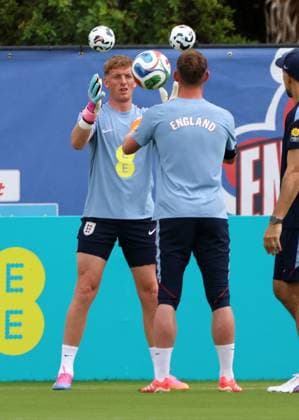 Jordan Pickford of England during a training session England Team Training, 2026 FIFA World Cup, WM, Weltmeisterschaft, Fussball Football, Palm Beach Gardens, Palm Beach, Florida, USA - 09 Jun 2026Florida Florida Blue Training Centre United States of America EDITORIAL USE ONLY No use with unauthorised audio, video, data, fixture lists, club league logos or live services. Online in-match use limited to 120 images, no video emulation. No use in betting, games or single club league player publications. Copyright: xChrisxArjoon Shutterstockx 16918901f