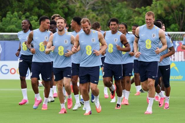 Football, England national team, Training