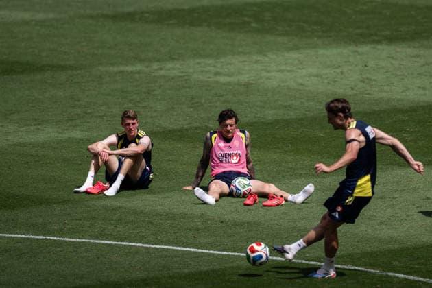 260609 Alexander Bernhardsson and Victor Nilsson Lindelöf of the Swedish national football team at a training session during day 2 of the FIFA World Cup 2026 on June 9, 2026 in Dallas Photo Petter Arvidson BILDBYRAN kod PA PA1225 fotboll football soccer fotball vm fotbolls vm fotball vm fotbolls vm 2026 fifa world cup 2026 träning practice training sverige sweden sverige a day 2 bbeng  Copyright: PETTERxARVIDSON BB260609PA075