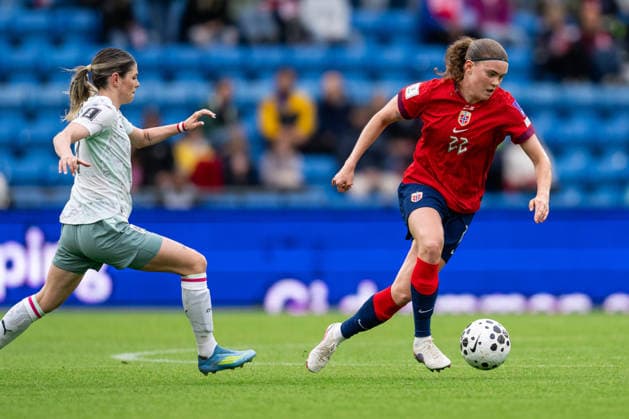 260609 Signe Gaupset of Norway during the FIFA Women s World Cup Qualifier football match between Norway and Austria on June 9, 2026 in Oslo Photo Marius Simensen BILDBYRAN COP 238 MM0070 bbeng fotball soccer football fotboll fifa world cup qualifiers vm kvalifisering kvinner vm kvalik landskamp dam norge norway austria osterrike  Copyright: MARIUSxSIMENSEN BB260609BB463