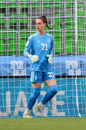 Ljubljana, Slovenia 09 06 2026 International womens World Cup qualifier Slovenia vs Germany In the picture goalkeeper Ena Mahmutovic Germany Copyright: HMBxMedia MadeleinexFantini