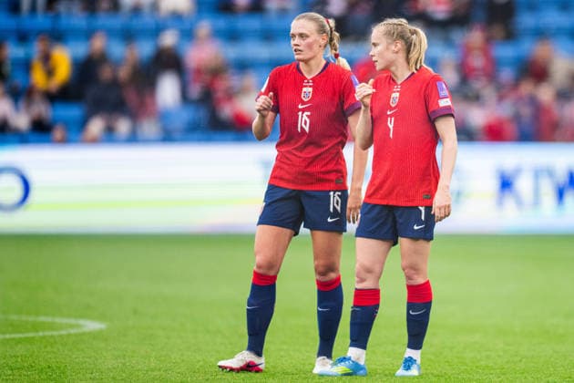 260609 Mathilde Harviken and Julie Blakstad of Norway during the FIFA Women s World Cup Qualifier football match between Norway and Austria on June 9, 2026 in Oslo Photo Jon Olav Nesvold BILDBYRAN COP 217 MM0070 bbeng fotball soccer football fotboll fifa world cup qualifiers vm kvalifisering kvinner vm kvalik landskamp dam norge norway austria osterrike  Copyright: JONxOLAVxNESVOLD BB260609JE016