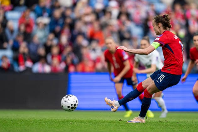 260609 Caroline Graham Hansen of Norway during the FIFA Women s World Cup Qualifier football match between Norway and Austria on June 9, 2026 in Oslo Photo Marius Simensen BILDBYRAN COP 238 MM0070 bbeng fotball soccer football fotboll fifa world cup qualifiers vm kvalifisering kvinner vm kvalik landskamp dam norge norway austria osterrike  Copyright: MARIUSxSIMENSEN BB260609BB519