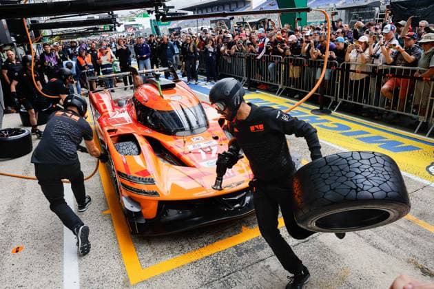 24 HEURES DU MANS 2026 - TUESDAY Pit Stop Challenge , mechanic, mecanicien, 17 LOTTERER AndrÃ (ger), DERANI Pipo (bra), JAUBERT Mathys (fra), Genesis Magma Racing, Genesis GMR-001 17, Hypercar, during the 24 Hours of Le Mans 2026, 3rd round of the 2026 FIA World Endurance Championship, on June 9, 2026 on the Circuit des 24 Heures du Mans in Le Mans, France - Le MansFrance  Copyright: xFREDERICxLExFLOCxHx