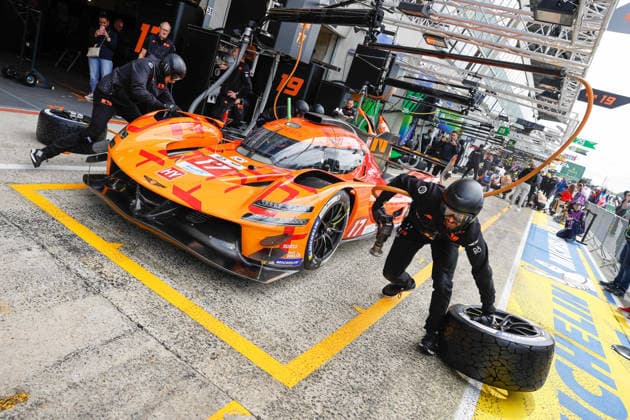 24 HEURES DU MANS 2026 - TUESDAY Pit Stop Challenge , mechanic, mecanicien, 17 LOTTERER AndrÃ (ger), DERANI Pipo (bra), JAUBERT Mathys (fra), Genesis Magma Racing, Genesis GMR-001 17, Hypercar, during the 24 Hours of Le Mans 2026, 3rd round of the 2026 FIA World Endurance Championship, on June 9, 2026 on the Circuit des 24 Heures du Mans in Le Mans, France - Le MansFrance  Copyright: xFREDERICxLExFLOCxHx