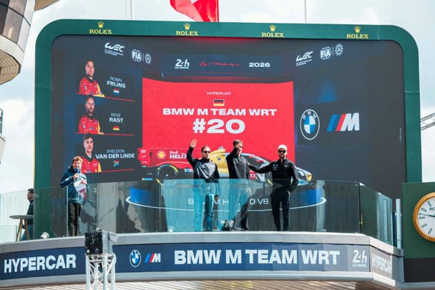 24 HEURES DU MANS 2026 - TUESDAY 20 FRIJNS Robin (nld), RAST RenÃ (ger), VAN DER LINDE Sheldon (zaf), BMW M Team WRT, BMW M Hybrid V8 20, Hypercar, action, autograph session, during the 24 Hours of Le Mans 2026, 3rd round of the 2026 FIA World Endurance Championship, on June 9, 2026 on the Circuit des 24 Heures du Mans in Le Mans, France -  Copyright: xAndreaxLorenzinax