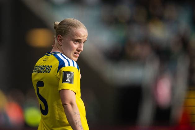 260609 Anna Sandberg of Sweden looks dejected during the FIFA Women s World Cup Qualifier football match between Sweden and Italy on June 9, 2026 in Gothenburg Photo Mathias Bergeld BILDBYRAN code MB CS0935 fotboll football soccer fotball vm kval kval fifa womens world cup qualifier qualifier sverige sweden italien italy dam bbeng depp  Copyright: MATHIASxBERGELD BB260609MB042