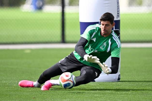 Belgian national football team - FIFA World Cup, WM, Weltmeisterschaft, Fussball 2026 - media activities 09 06 2026 RENTON, UNITED STATES OF AMERICA - JUNE 09 : Courtois Thibaut goalkeeper of Belgium pictured during a training session of the Belgian national football team during the FIFA World Cup 2026 on June 9, 2026 in Renton, United States of America, 09 06 2026 Renton United States of America  Copyright: xNicoxVereeckenx