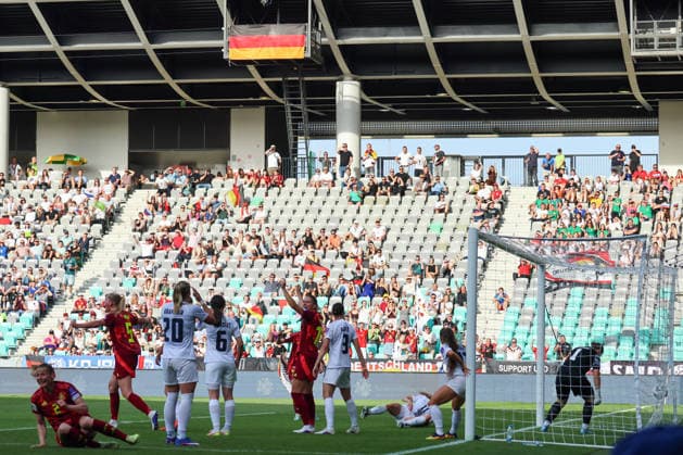 Ljubljana, Slovenia 09 06 2026 International Womens World Cup Qualifier Slovenia vs Germany In the picture Lara Prasnikar Slovenia , second from right next to the goal scores an own goal for Germany to make it 0 1 for Germany Copyright: HMBxMedia MadeleinexFantini