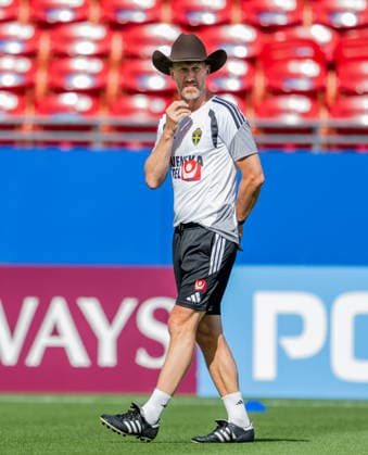 260609 Head coach Graham Potter of the Swedish national football team at a training session during day 2 of the FIFA World Cup 2026 on June 9, 2026 in Dallas Photo Petter Arvidson BILDBYRAN kod PA PA1225 fotboll football soccer fotball vm fotbolls vm fotball vm fotbolls vm 2026 fifa world cup 2026 träning practice training sverige sweden sverige a day 2 bbeng  Copyright: PETTERxARVIDSON BB260609PA109