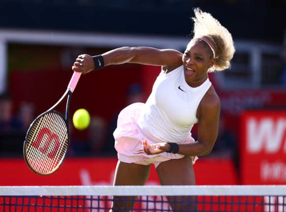 2026 HSBC Tennis Championships, Queens Club, London, UK - 09 06 2026 Serena Williams (USA) in action during her doubles match, partnered by Victoria Mboko (CAN) against Nicole Malchar-Martinez (USA) and Erin Routliffe in the HSBC 2026 Championships at Queens Club in London London Queens Club London GBR Copyright: xMarkxGreenwoodx