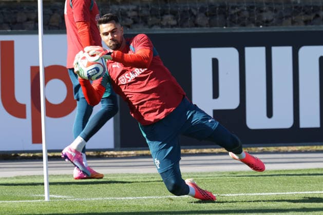 Training of the Portuguese national football team in the football city of Oeiras Portugal, June 9, 2026, in Alges, Portugal goalkeeper Diogo Costa Portugal ,1 Copyright: HMBxMedia FernandoxSoares