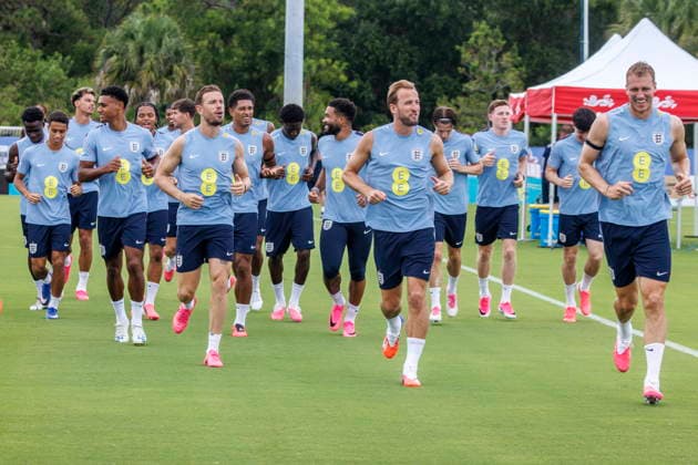 FIFA World Cup, WM, Weltmeisterschaft, Fussball 2026 preparations - England training session Harry Kane (C) of England and teammates attend a training session in Palm Beach Gardens, Florida, USA, 09 June 2026. England are drawn in Group L of the upcoming FIFA World Cup 2026 starting on 11 June 2026 and running until 19 July 2026. PALM BEACH GARDENS FLORIDA United States  Copyright: xCRISTOBALxHERRERA-ULASHKEVICHx