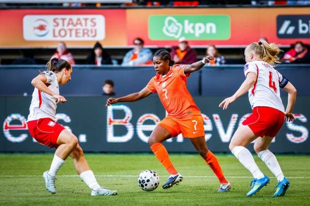 ALMELO , 09-06-2026 , Stadium Asito , season 2025 2026 , UEFA worldcup qualification football , match between The Netherlands and Poland (women) , picture shows Netherlands player Lineth Beerensteyn Netherlands - Poland (women)  x204270038x Copyright: