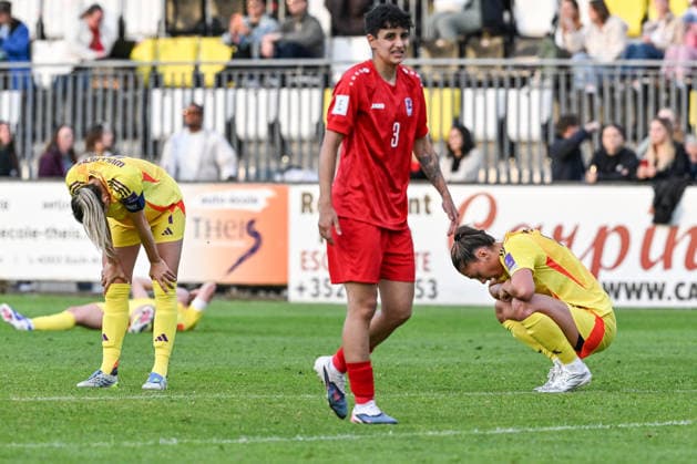 SOCCER WOMEN UEFA QUALIFIERS B4 MD6 LUXEMBURG VS BELGIUM Red Flames reacts dejected after a women football game between the national teams of Luxemburg and Belgium , called the Red Flames , on the sixth match day in League B Group B4 in the league stage of the 2026-27 UEFA Women s European Qualifiers competition , on Tuesday 9 June 2026 in Esch-sur-Alzette , Luxemburg . PHOTO SPORTPIX Stijn Audooren Esch-sur-Alzette Stade de la Frontiere Luxemburg  Copyright: xSportpix.bex xStijnxAudoorenxStijnxAudoorenx