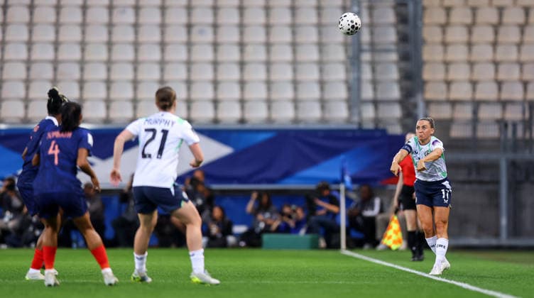 2027 FIFA Women s World Cup Qualifier, Stade des Alpes, Grenoble, France 9 6 2026 France vs Republic of Ireland Ireland s Katie McCabe Katie McCabe 9 6 2026  Copyright: x INPHO BenxBradyx BB3_9740