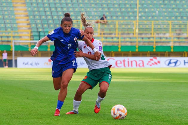 Croatia v Bulgaria: FIFA Women s World Cup 2027 Qualifiers Petra Pezelj of Croatia and Lora Petrova of Bulgaria competes for the ball during the FIFA Women s World Cup 2027 Qualifier match match between Croatia and Bulgaria at Aldo Drosina Stadium on June 09, 2026. in Pula, Croatia.  SreckoxNiketic PIXSELL