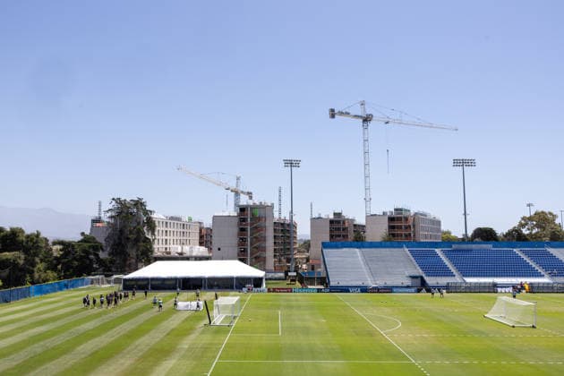 SOCCER - FIFA World Cup, WM, Weltmeisterschaft, Fussball 2026, preview SANTA BARBARA,CALIFORNIA,USA,09.JUN.26 - SOCCER - FIFA World Cup 2026, USA, Mexico, Canada, preview, OEFB, Oesterreichischer Fussball-Bund, training team AUT. Image shows an overview of the Harder Stadium, the team of AUT and the construction site. GEPAxpictures xArminxRauthner