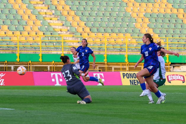 Croatia v Bulgaria: FIFA Women s World Cup 2027 Qualifiers Martina Cavar of Croatia scores a goal for 3:0 during the FIFA Women s World Cup 2027 Qualifier match match between Croatia and Bulgaria at Aldo Drosina Stadium on June 09, 2026. in Pula, Croatia.  SreckoxNiketic PIXSELL