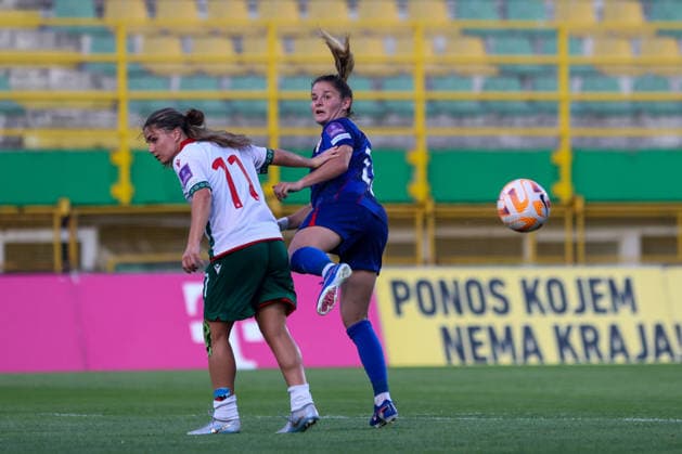 Croatia v Bulgaria: FIFA Women s World Cup 2027 Qualifiers Kristiana Karaivanova of BUlgaria and Karla Kurkutovic of Croatia competes for the ball during the FIFA Women s World Cup 2027 Qualifier match match between Croatia and Bulgaria at Aldo Drosina Stadium on June 09, 2026. in Pula, Croatia.  SreckoxNiketic PIXSELL