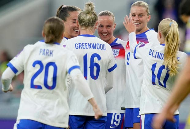 Liverpool, England, 9th June 2026. Beth Meed of England (C) celebrates after scoring the third goal during the England Women vs Ukraine Women FIFA Women s World Cup Qualifying match at Hill Dickinson Stadium, Liverpool. Picture credit should read: Andrew Yates Sportimage EDITORIAL USE ONLY. No use with unauthorised audio, video, data, fixture lists, club league logos or live services. Online in-match use limited to 120 images, no video emulation. No use in betting, games or single club league player publications. SPI_019_AY_ENG_UKRAINE SPI-4844-0019