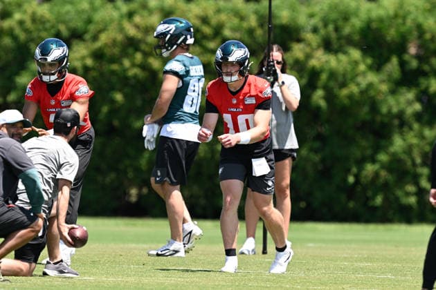 PHILADELPHIA, PA - JUNE 09: Philadelphia Eagles quarterback Cole Payton 10 is shown during the Philadelphia Eagles off season minicamp on June 9th, 2026 at the Jefferson Health Training Complex in Philadelphia, PA. (Photo by Terence Lewis Icon Sportswire) NFL, American Football Herren, USA JUN 09 Philadelphia Eagles Minicamp EDITORIAL USE ONLY Icon260609052