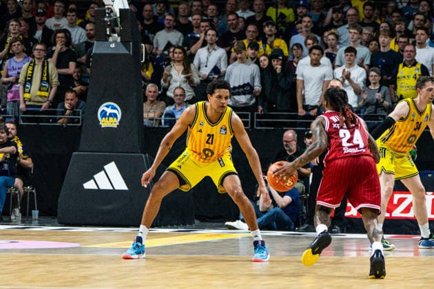 Michael Rataj Alba Berlin, 21 defends 09 06 2026, Alba Berlin vs Bamberg Baskets, Basketball, BBL, Max Schmeling Halle, Berlin DFL regulations prohibit any use of photographs as image sequences and or quasi video Copyright: HMBxMedia xFinnxWeidmann