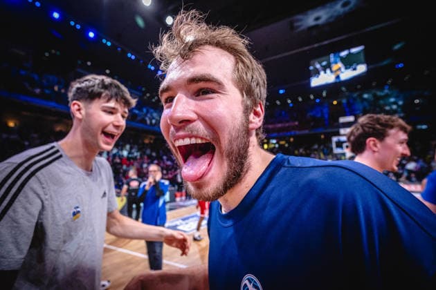 Basketball Berlin 019 06 2026 Season 2025 2026 EasyCredit BBL 1 Bundesliga Men, Men Playoffs Semifinal Game 5 Alba Berlin BMA365 Bamberg Baskets Alba wins Malte Delow Alba Berlin, No 06