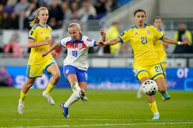 Liverpool, England, 9th June 2026. Beth Meed of England (C) has a shot during the England Women vs Ukraine Women FIFA Women s World Cup Qualifying match at Hill Dickinson Stadium, Liverpool. Picture credit should read: Andrew Yates Sportimage EDITORIAL USE ONLY. No use with unauthorised audio, video, data, fixture lists, club league logos or live services. Online in-match use limited to 120 images, no video emulation. No use in betting, games or single club league player publications. SPI_020_AY_ENG_UKRAINE SPI-4844-0020