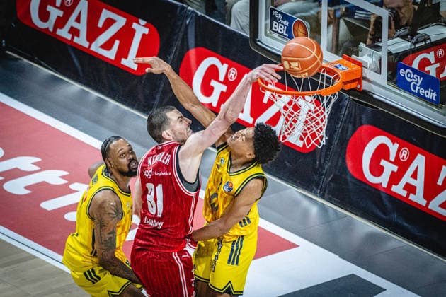 Basketball Berlin 019 06 2026 Season 2025 2026 EasyCredit BBL 1 Bundesliga Men, Men Playoffs Semifinal Game 5 Alba Berlin BMA365 Bamberg Baskets Daniel Keppeler Bamberg, No 31 Jack Kayil Alba Berlin, No 07