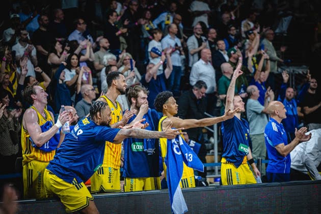 Basketball Berlin 019 06 2026 Season 2025 2026 EasyCredit BBL 1 Bundesliga Men, Men Playoffs Semifinal Game 5 Alba Berlin BMA365 Bamberg Baskets Cheers Alba