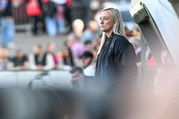 SOCCER WOMEN UEFA QUALIFIERS B4 MD6 LUXEMBURG VS BELGIUM head coach Elisabet Gunnarsdottir of Belgium pictured during a women football game between the national teams of Luxemburg and Belgium , called the Red Flames , on the sixth match day in League B Group B4 in the league stage of the 2026-27 UEFA Women s European Qualifiers competition , on Tuesday 9 June 2026 in Esch-sur-Alzette , Luxemburg . PHOTO SPORTPIX Stijn Audooren Esch-sur-Alzette Stade de la Frontiere Luxemburg  Copyright: xSportpix.bex xStijnxAudoorenxStijnxAudoorenx