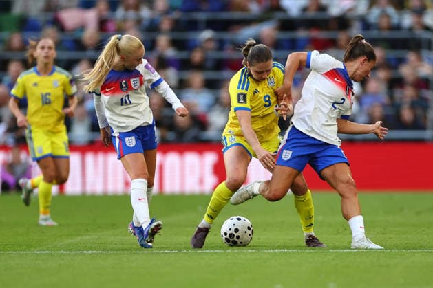 RECORD DATE NOT STATED 9th June 2026; Hill Dickinson Stadium, Liverpool, Merseyside, England; Womens World Cup Qualifier Football, England versus Ukraine; Maya Le Tiessier of England Women under pressure from Tanya Boychuk of Ukraine Women RogerxEvans