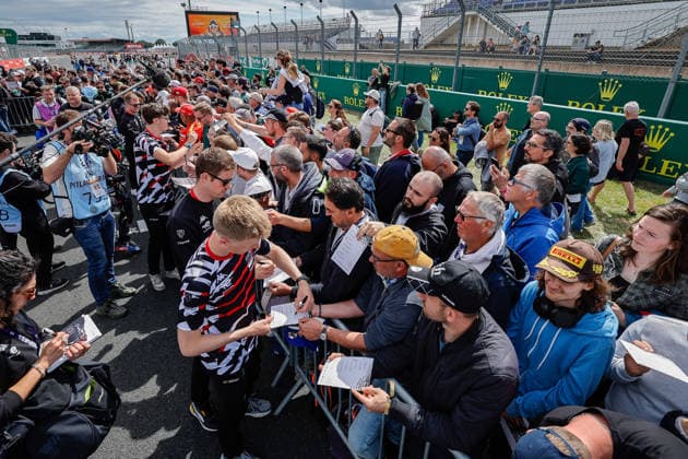 24 HEURES DU MANS 2026 - TUESDAY JAKOBSEN Malthe (dnk), Peugeot TotalEnergies, Peugeot 9X8 94, Hypercar, portrait Autograph session during the 24 Hours of Le Mans 2026, 3rd round of the 2026 FIA World Endurance Championship, on June 9, 2026 on the Circuit des 24 Heures du Mans in Le Mans, France - Le MansFrance  Copyright: xPauloxMariax