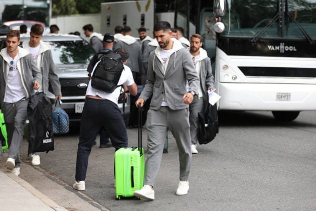 Croatia National Football Team arrive in Alexandria - FIFA World Cup, WM, Weltmeisterschaft, Fussball 2026 Martin Erlic of Croatia arrive at AKA Hotel on June 09, 2026 in Alexandria, Virginia.  IgorxKralj PIXSELL