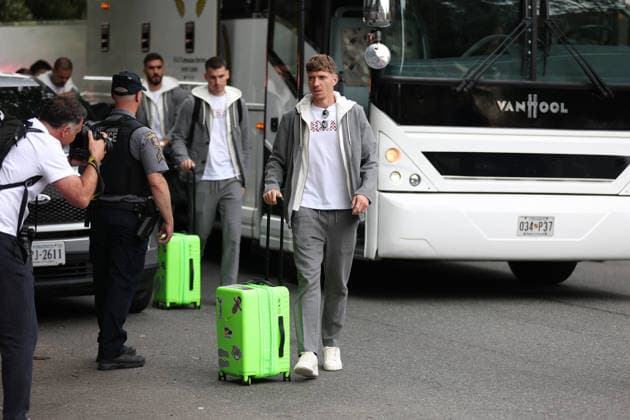 Croatia National Football Team arrive in Alexandria - FIFA World Cup, WM, Weltmeisterschaft, Fussball 2026 Kristijan Jakic of Croatia arrive at AKA Hotel on June 09, 2026 in Alexandria, Virginia.  IgorxKralj PIXSELL