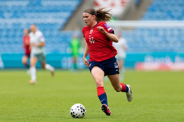 OSLO, NORWAY - JUNE 09: Signe Gaupset of Norway controls the ball during the FIFA Womens World Cup 2027 Qualifier match between Norway and Austria at Ullevaal Stadium on June 09, 2026 in Oslo, Norway. (Photo by Ane Frosaker Sports Press Photo)  Copyright: xAnexFrosakerx xSPPx Sportspressphoto_SPR164141