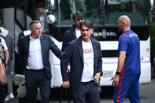 Alexandria, USA, 090626. Head coach Zlatko Dalic has arrived with the Croatian national football team at the AKA hotel in the base camp where they will be accommodated during the FIFA World Cup, WM, Weltmeisterschaft, Fussball Photo: Boris Kovacev CROPIX Copyright: xxBorisxKovacevx xCROPIXx reprezentacija_dolazak2-090626