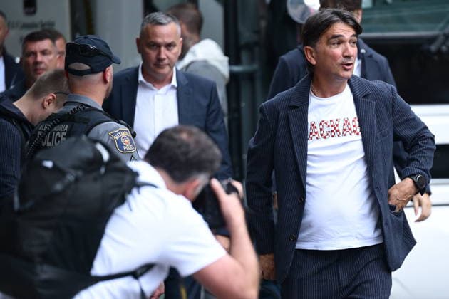Alexandria, USA, 090626. Head coach Zlatko Dalic has arrived with the Croatian national football team at the AKA hotel in the base camp where they will be accommodated during the FIFA World Cup, WM, Weltmeisterschaft, Fussball Photo: Boris Kovacev CROPIX Copyright: xxBorisxKovacevx xCROPIXx reprezentacija_dolazak24-090626