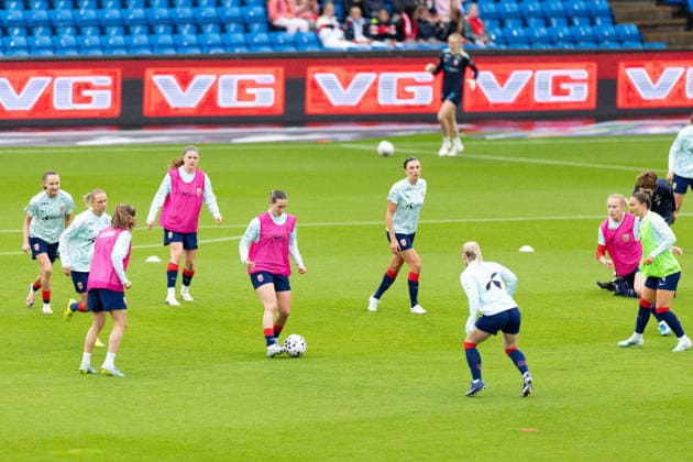 OSLO, NORWAY - JUNE 09: Players of Norway are seen during warm-up before the FIFA Womens World Cup 2027 Qualifier match between Norway and Austria at Ullevaal Stadium on June 09, 2026 in Oslo, Norway. (Photo by Ane Frosaker Sports Press Photo)  Copyright: xAnexFrosakerx xSPPx Sportspressphoto_SPR164148