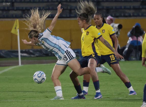 ECUADOR VS ARGENTINA NATIONS LEAGUE June 09, 2026 Meeting between Ecuador vs Argentina for the Womens Nations League at the Atahualpa stadium QUITO PICHINCHA ECUADOR Copyright: xHENRYxLAPOx
