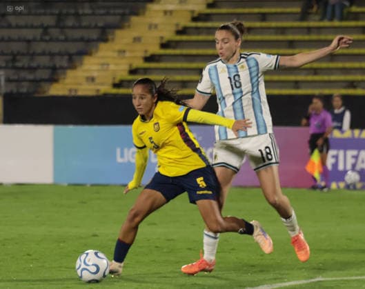 ECUADOR VS ARGENTINA NATIONS LEAGUE June 09, 2026 Meeting between Ecuador vs Argentina for the Womens Nations League at the Atahualpa stadium QUITO PICHINCHA ECUADOR Copyright: xHENRYxLAPOx