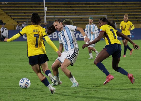 ECUADOR VS ARGENTINA NATIONS LEAGUE June 09, 2026 Meeting between Ecuador vs Argentina for the Womens Nations League at the Atahualpa stadium QUITO PICHINCHA ECUADOR Copyright: xHENRYxLAPOx
