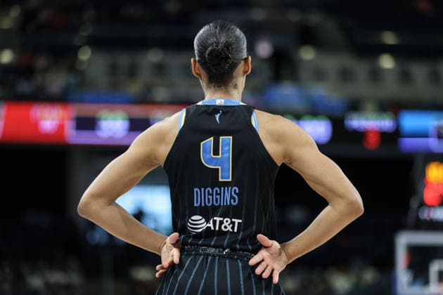 CHICAGO, USA - June 9: Skylar Diggins (4 Chicago Sky) is seen during the WNBA, Basketball Damen, USA Commissionerâ??s Cup game between the Chicago Sky and Atlanta Dream at Wintrust Arena on Tuesday, June 9 in Chicago, USA Copyright: xShainaxBenhiyoun SPPx Sportspressphoto_SPR164203