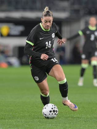 June 9, 2026, Parramatta, Australia: Alanna Kennedy of Australia women football team seen in action during the women s International Friendly, Länderspiel, Nationalmannschaft match between Australia and Mexico held at Commbank Stadium. Final score; Australia 3:1 Mexico. Parramatta Australia - ZUMAs197 20260609_aaa_s197_216 Copyright: xLuisxVeniegrax